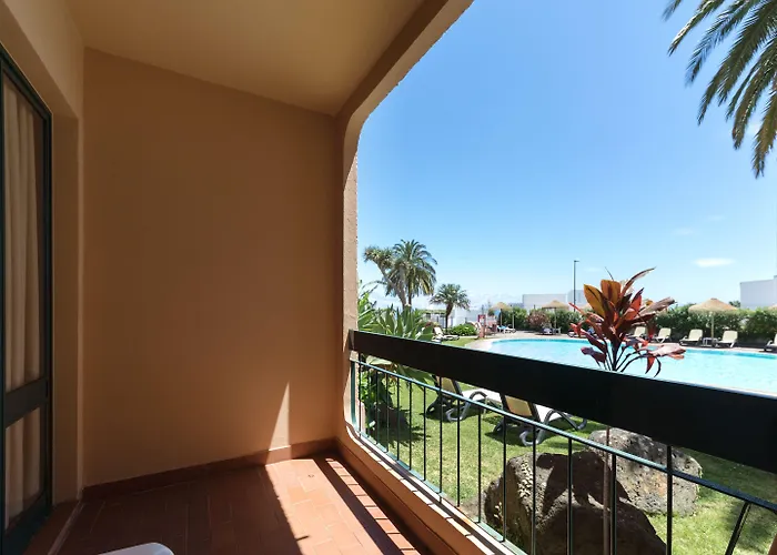 Hotel Dom Pedro Garajau 3*