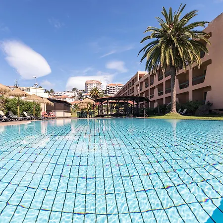Hotel Dom Pedro Garajau