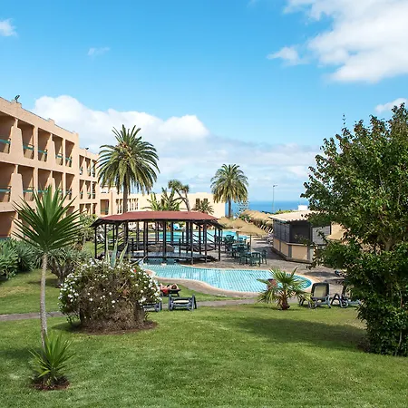 Dom Pedro Garajau Hotel