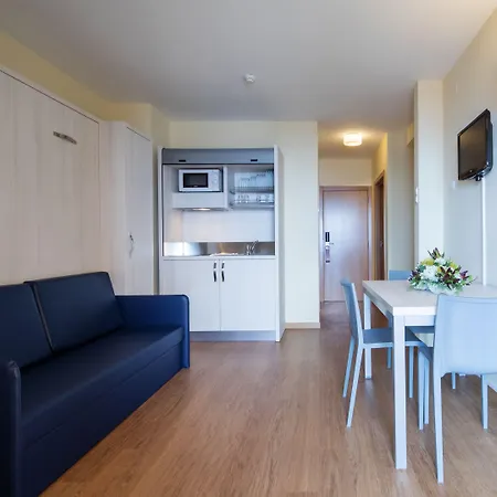 מלון Garajau Madeira Hotel קאניקו