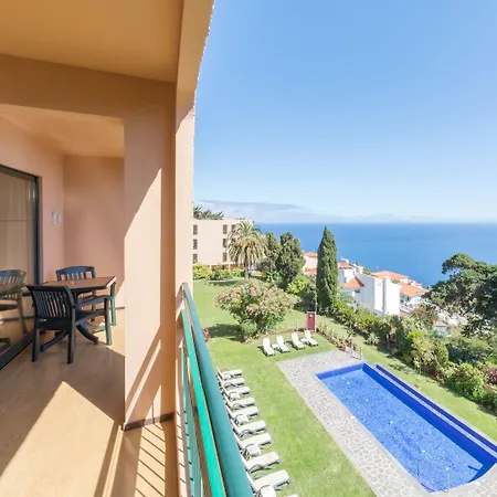 Garajau Madeira Hotel 3* קאניקו