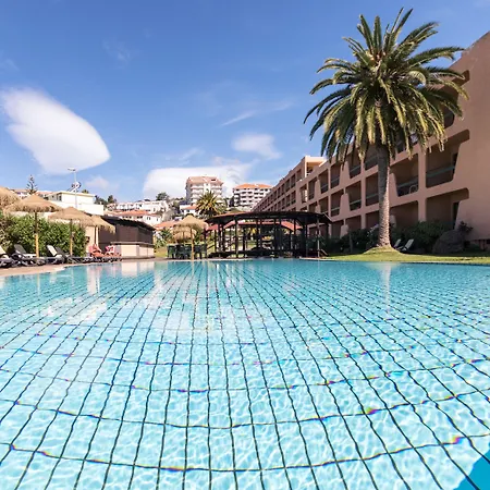 Garajau Madeira Hotel 3* קאניקו