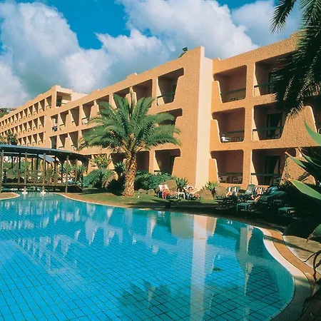 Hotel Dom Pedro Garajau 3*