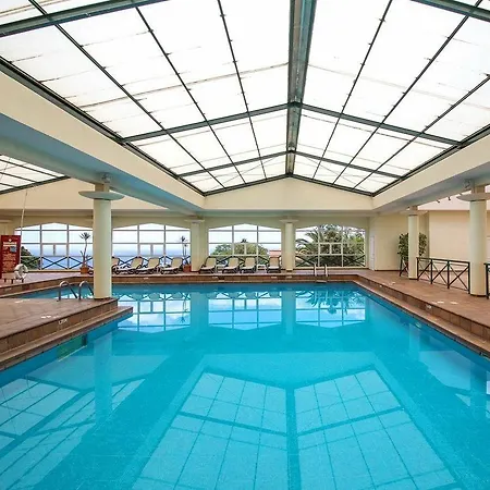 Dom Pedro Garajau Hotel 3*