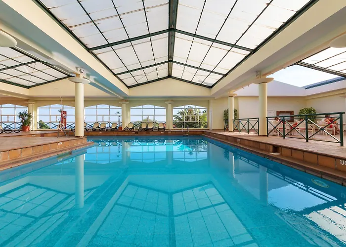 Dom Pedro Garajau 3*