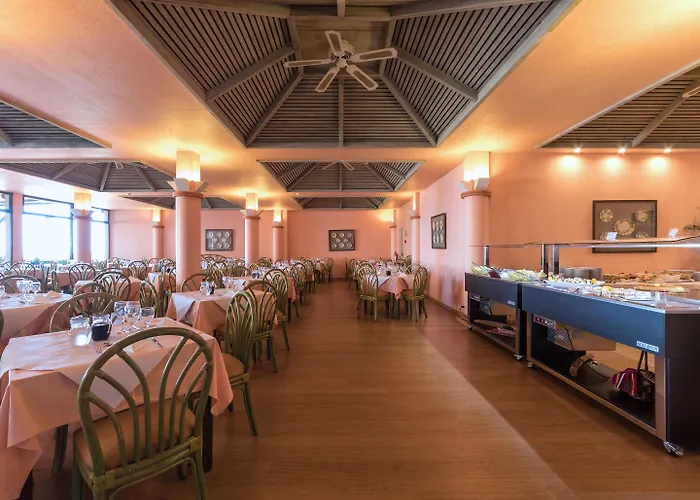 Dom Pedro Garajau 3* Canico (Madeira)