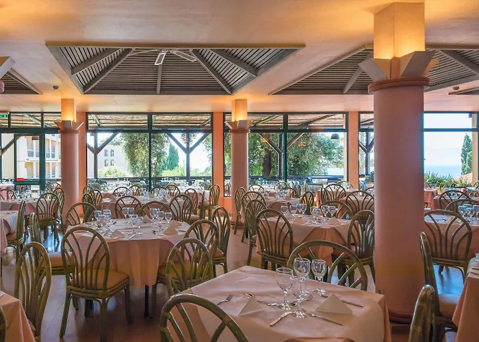 Hotel Dom Pedro Garajau