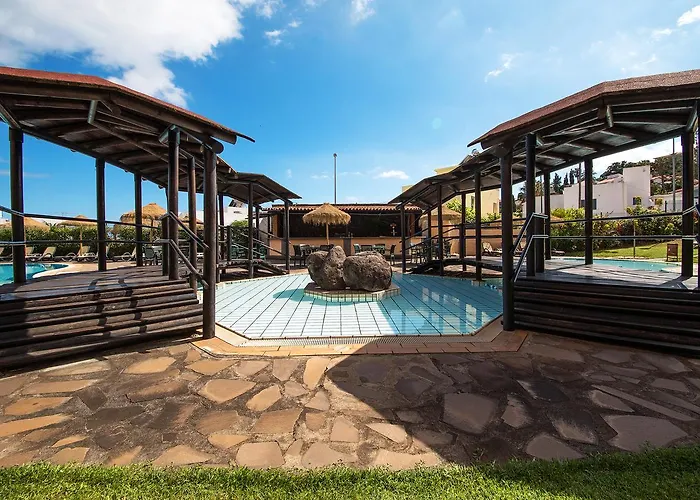 Dom Pedro Garajau Hotel 3*