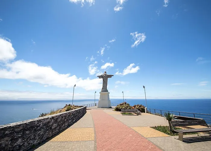 Hotel Dom Pedro Garajau 3*