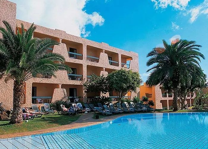Hotel Dom Pedro Garajau